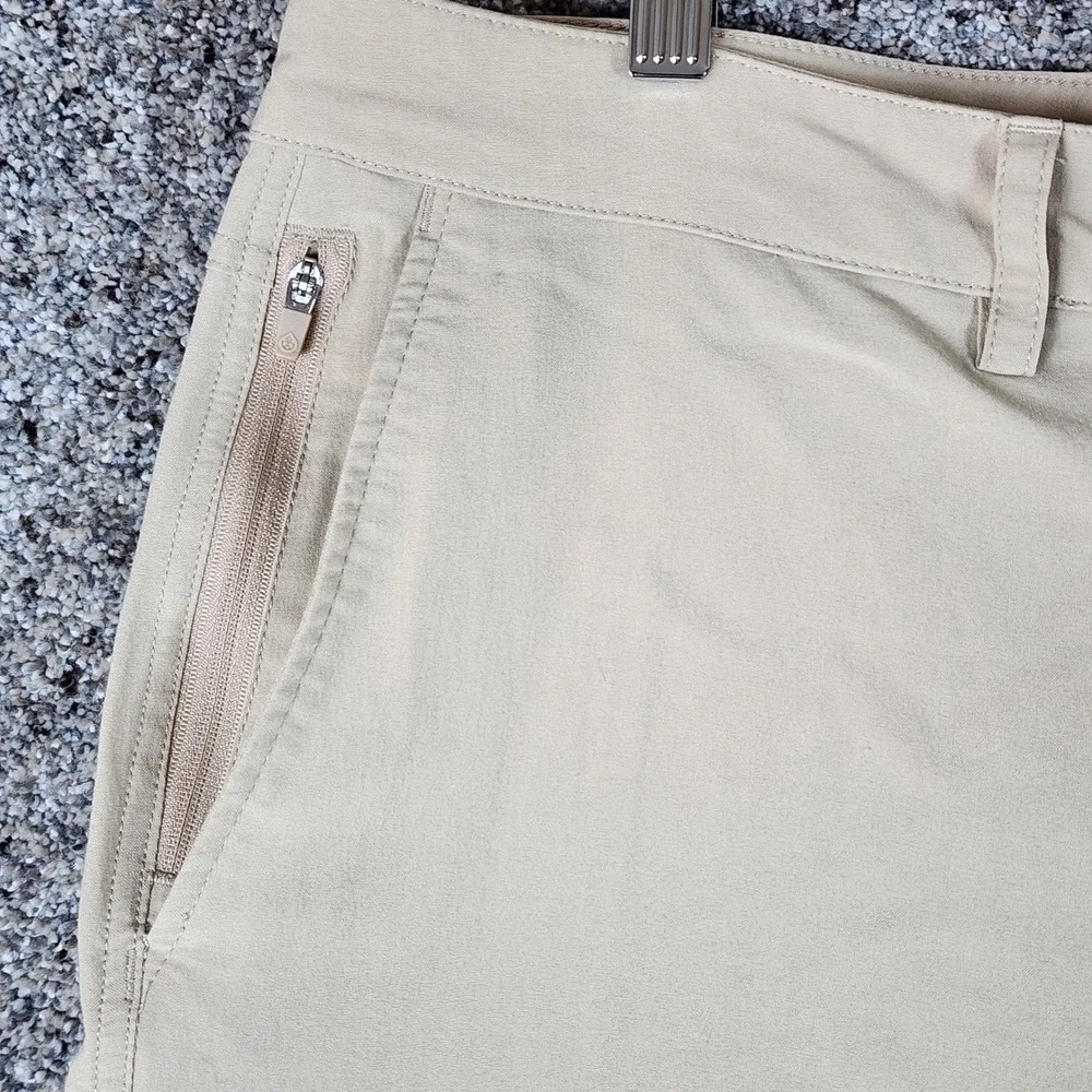 tasc Performance Shorts Mens 38 Tailored Khaki Bamboo Stretch Good